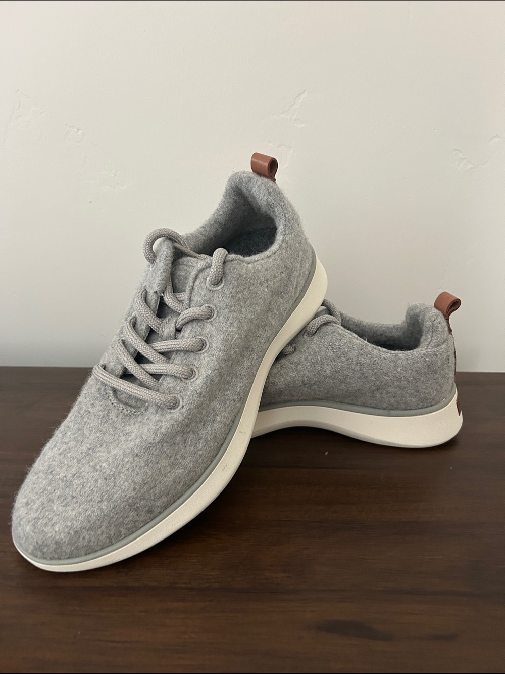 Dr. Scholl's Freestep Grey Wool Sneakers / Walking Shoes Women’s Size 8
